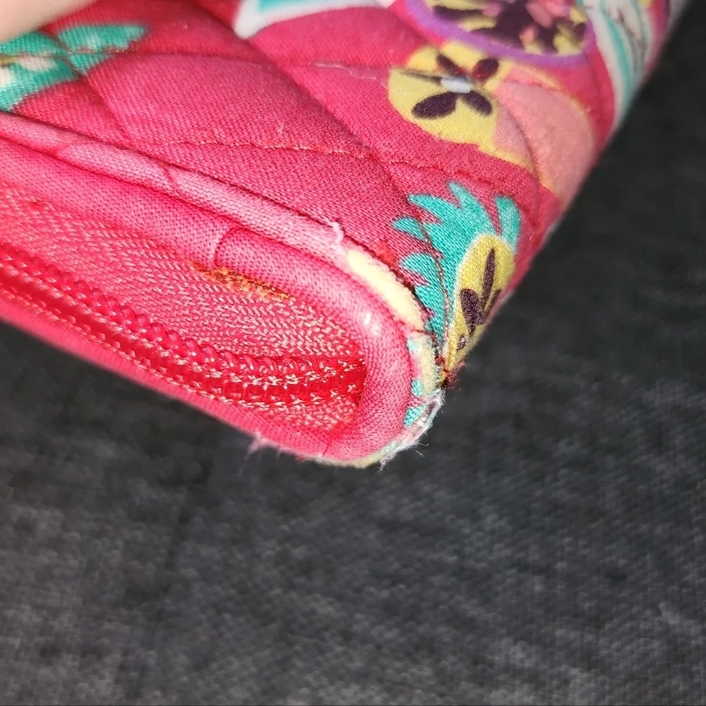Preowned Vera Bradley‎ Georgia RFID wallet